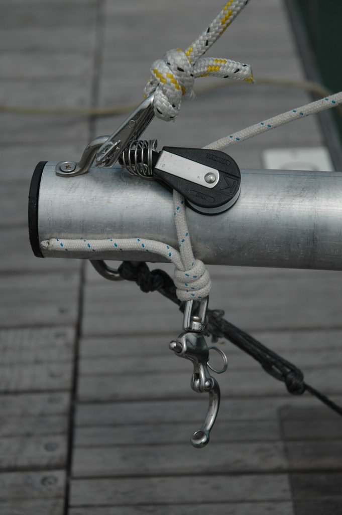 [Immagine: 200878181349_bowsprit_particular_1.JPG]